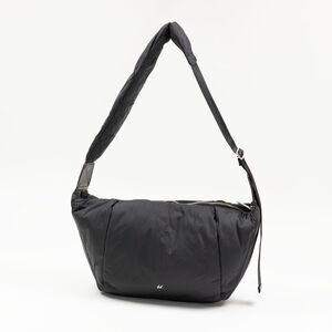 LIKE DREAMS Fortune Puffer Sling Black Black